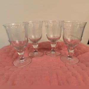 Classic Clear Glass Goblets - Set of 4